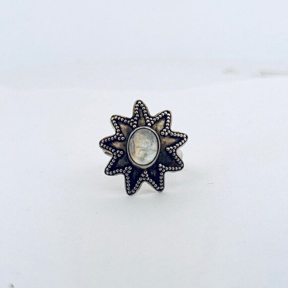 Estate Sterling Silver 925 Sunburst Ring with Oval Rainbow Moonstone, 4.1g - Picture 1 of 11